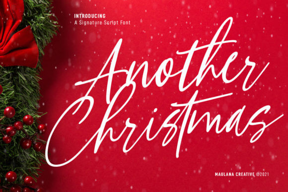 Another Christmas Script with natural ligatures for elegant greetings